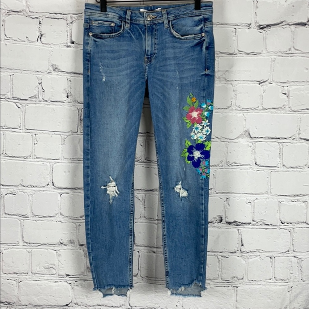 NWOT ZARA Skinny Embroidered Jeans Sz 6